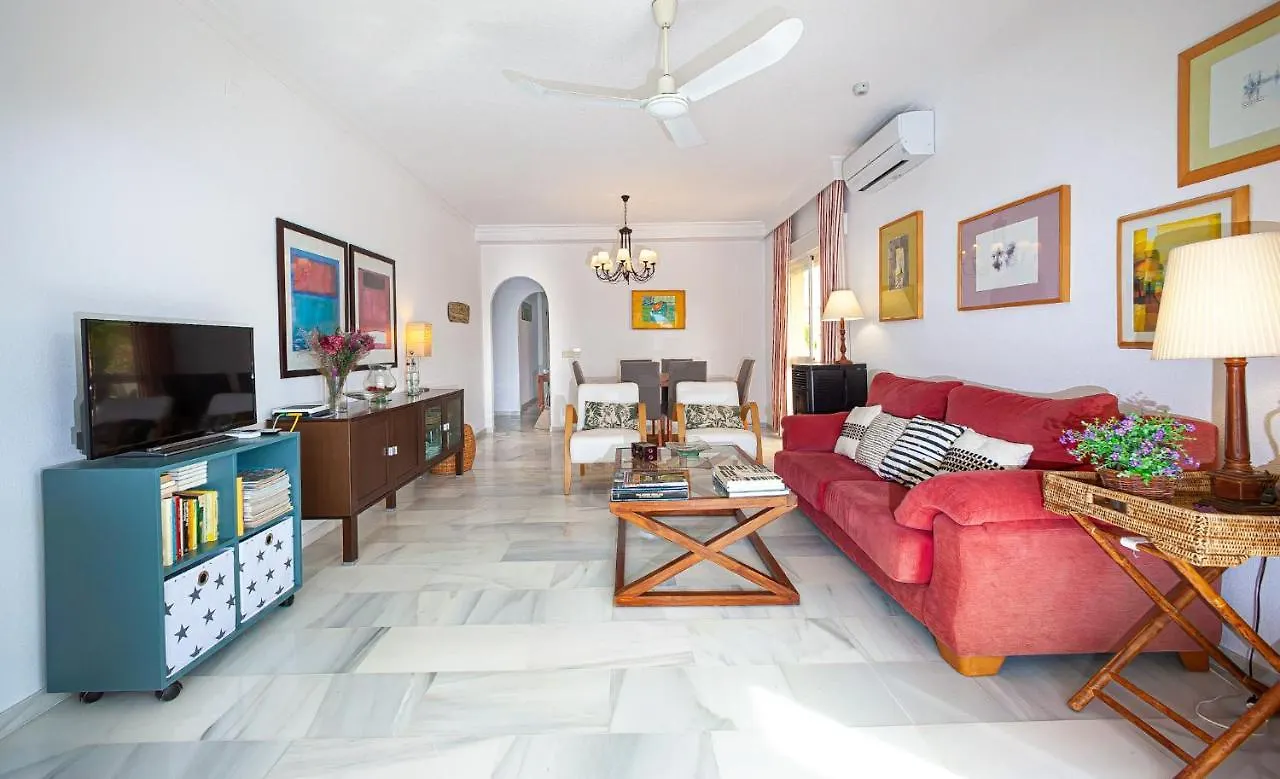Las Palmeras Beach With Community Pool La Herradura  Daire