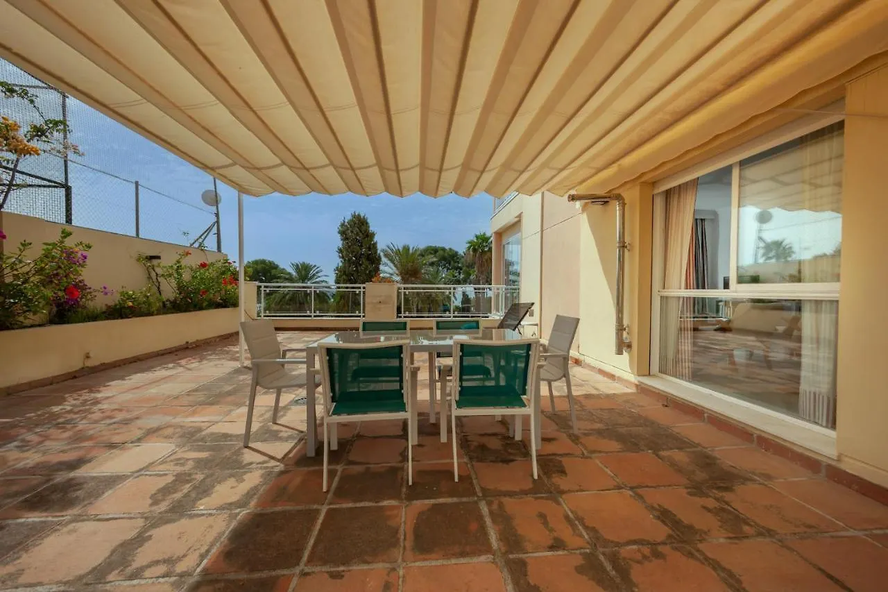 Las Palmeras Beach With Community Pool La Herradura